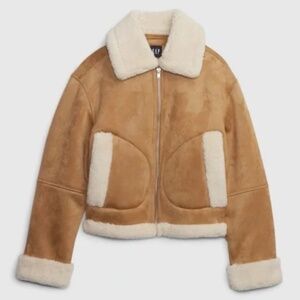 NWT Gap faux fur and suede cropped jacket in camel size small petite